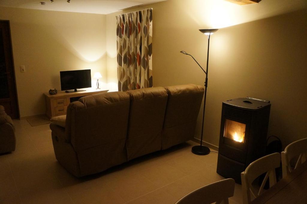 Holiday Home La Ferme Brabant フーレン エクステリア 写真